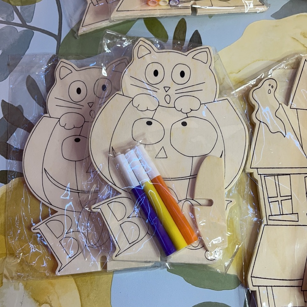 🔥 SALE Halloween Crafts Lot wooden coloring crafts
